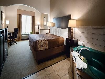 Western 3* Columbus